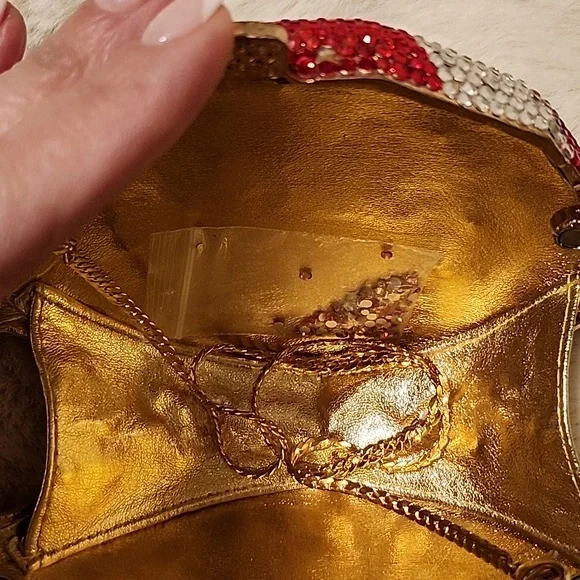 Crystal Peppermint Clutch